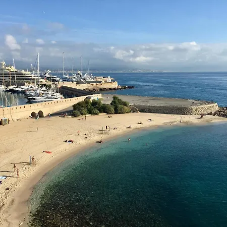 Penthouse City Centre/beach * Antibes